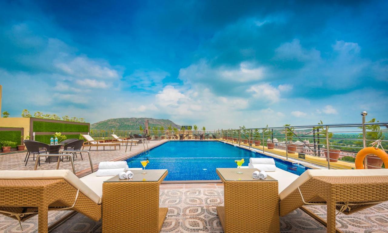Clarion Inn Jaipur Kukas Zewnętrze zdjęcie