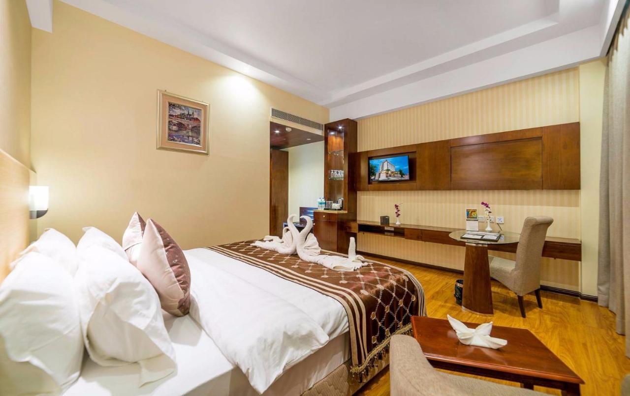 Clarion Inn Jaipur Kukas Zewnętrze zdjęcie