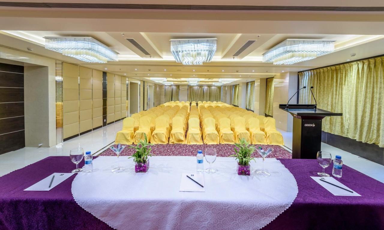 Clarion Inn Jaipur Kukas Zewnętrze zdjęcie