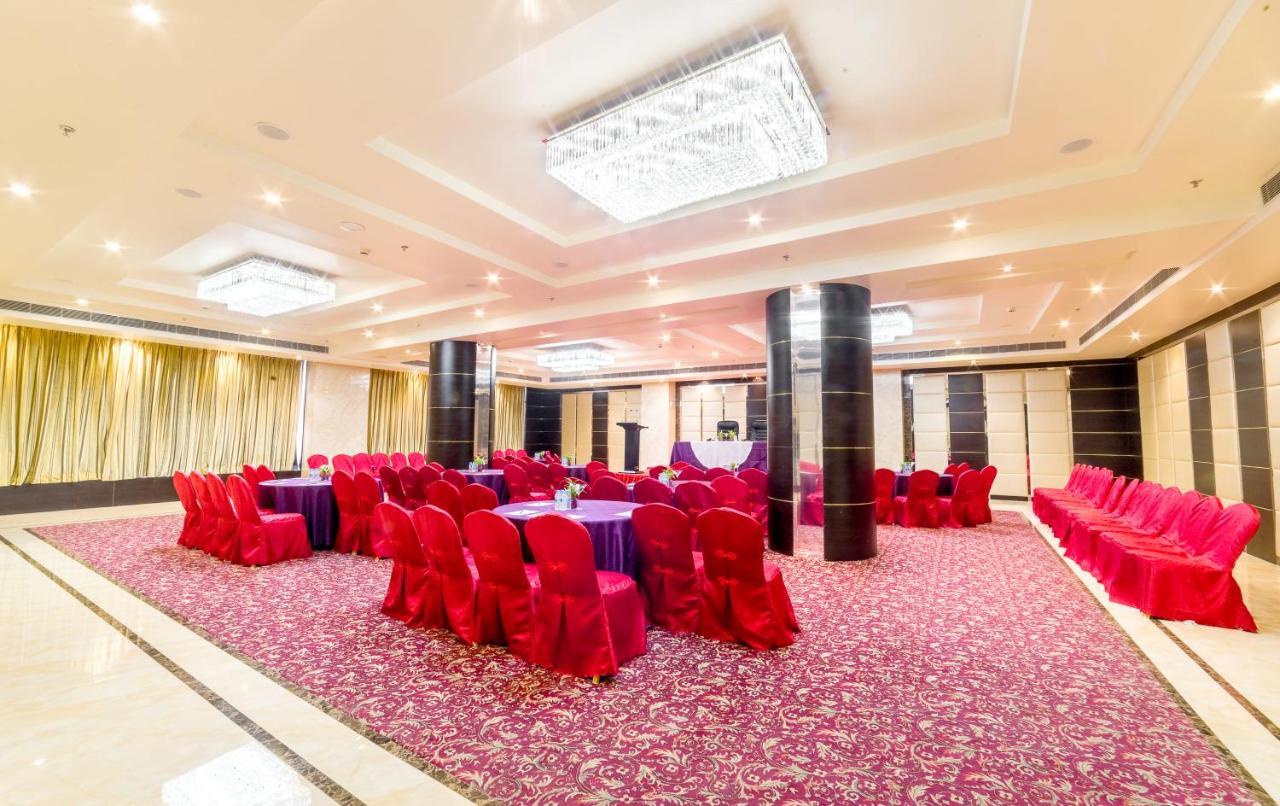 Clarion Inn Jaipur Kukas Zewnętrze zdjęcie