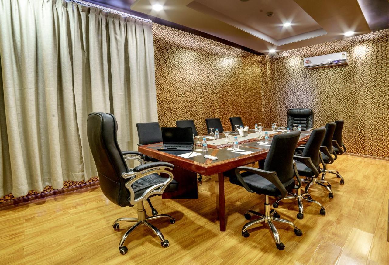 Clarion Inn Jaipur Kukas Zewnętrze zdjęcie