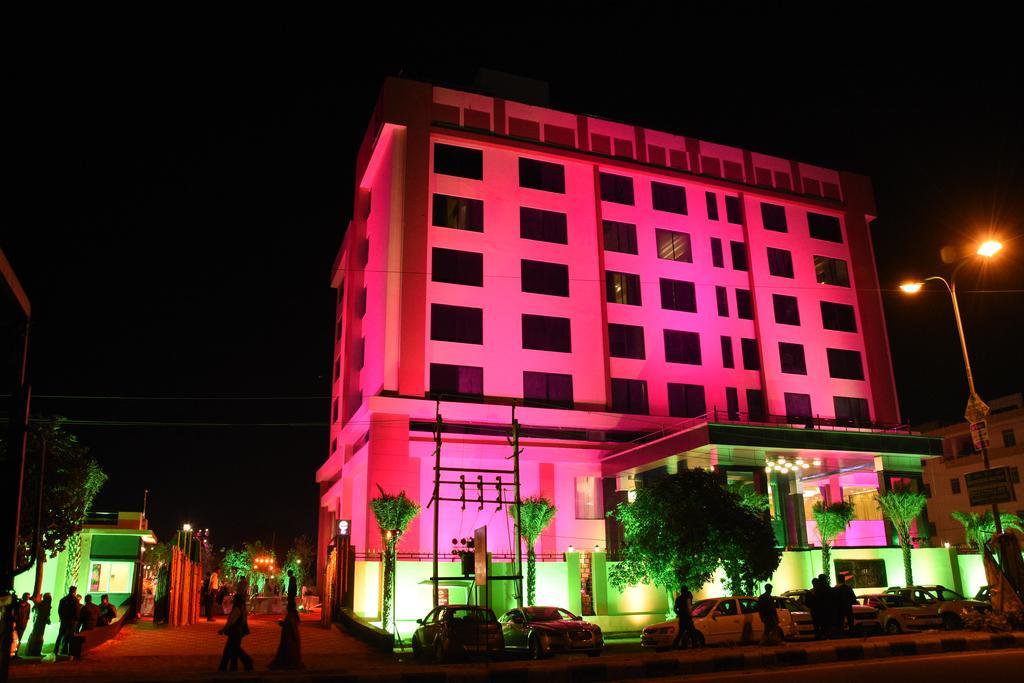 Clarion Inn Jaipur Kukas Zewnętrze zdjęcie